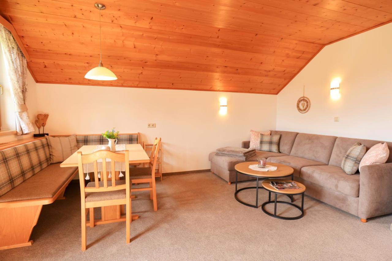 Biobauernhof Brandlhof Apartman Ramsau am Dachstein Kültér fotó